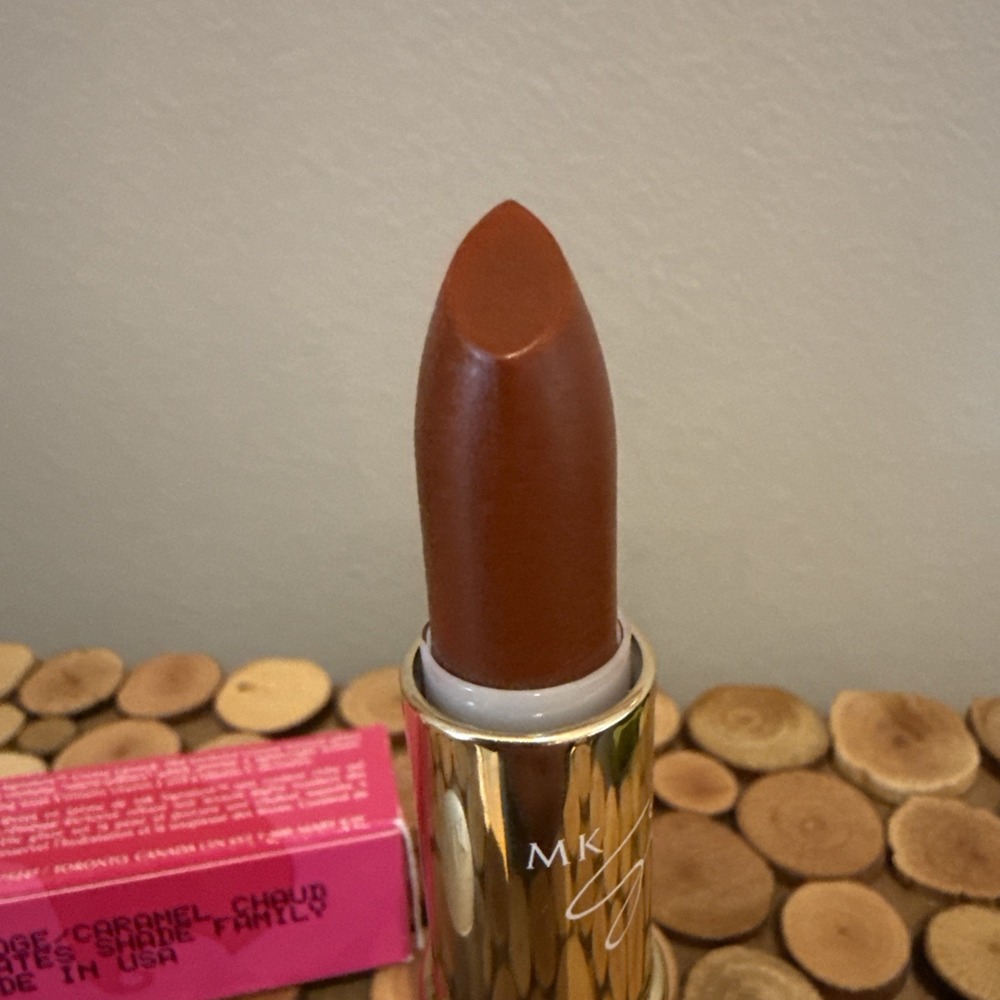 Mary‎ Kay Signature Creme Lipstick HOT FUDGE~ New Old Stock